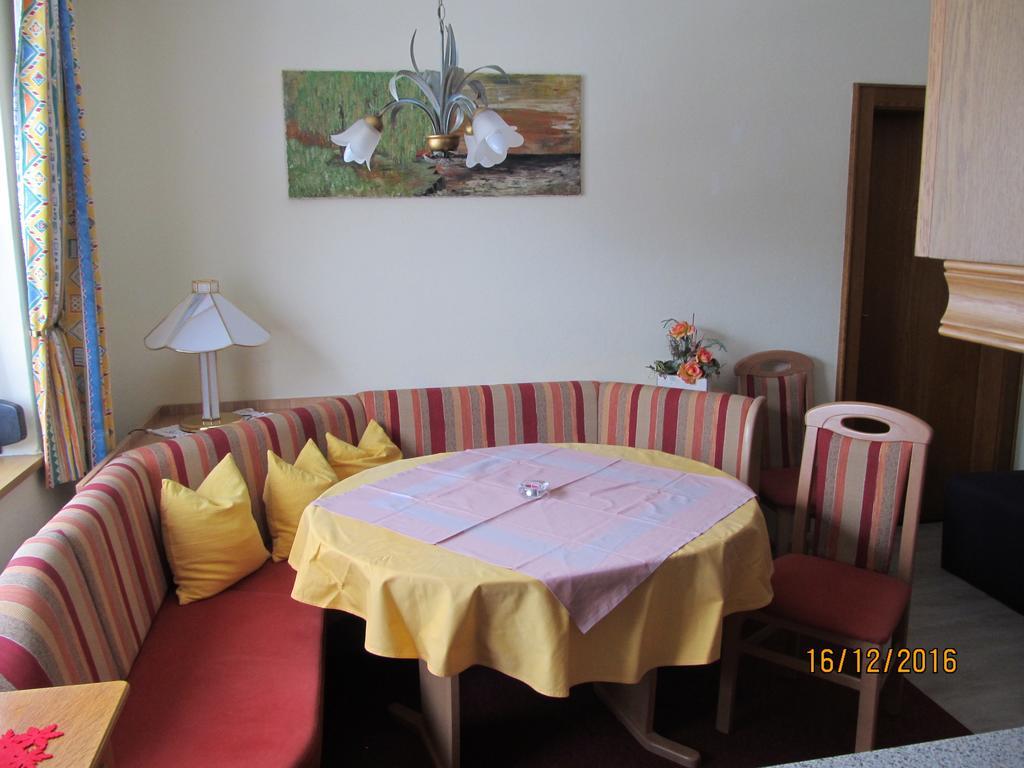 Haus Vogelsberger Apartment Фулпмес Екстериор снимка